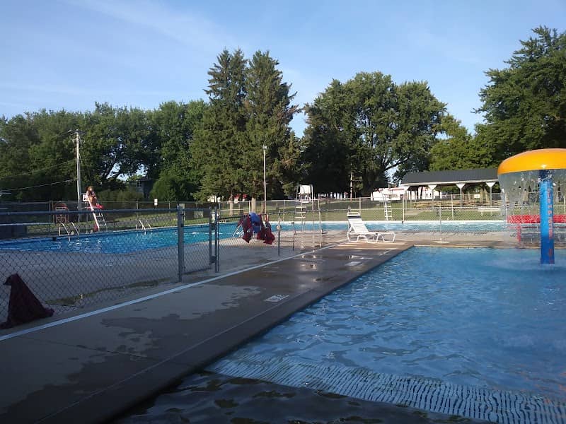 Spring Valley Swimming Pool - Image 1