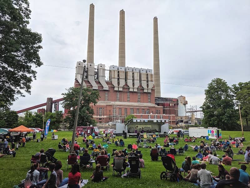Moores Park - Image 1