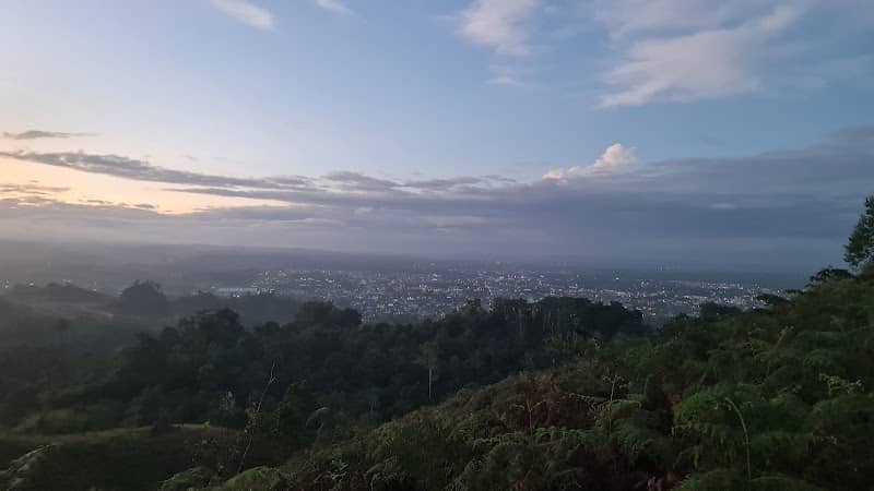 Bukit Sabana Sorong - Image 1