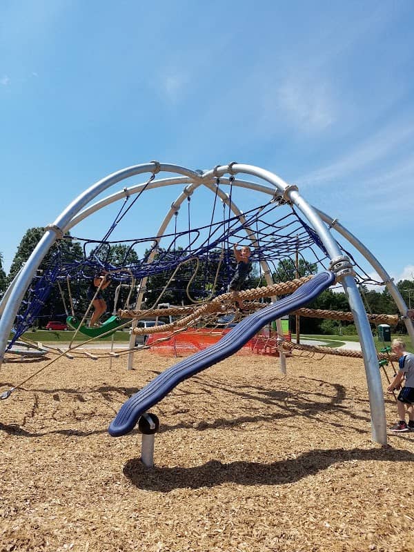 Harris Township Park at Elm Road (playground, pickleball, basketball, baseball) - Image 2