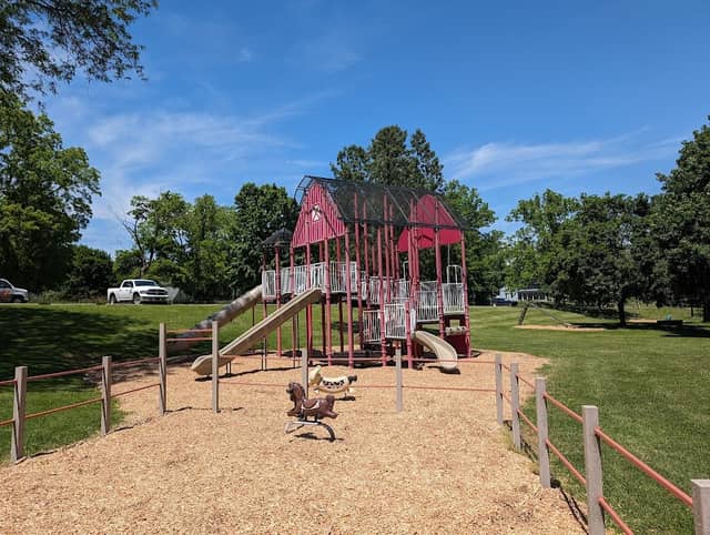 Carr Park - Image 1