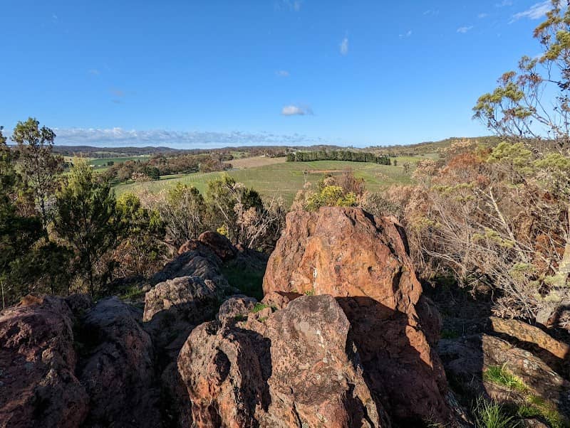 Neagles Rock Reserve - Image 1