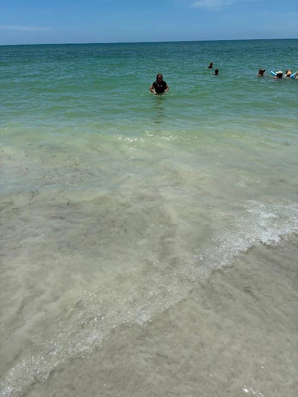 4th Ave Beach Access - Image 2