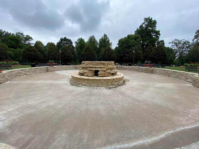 Stone Fountain - Image 2