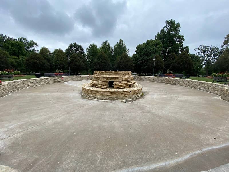 Stone Fountain - Image 2