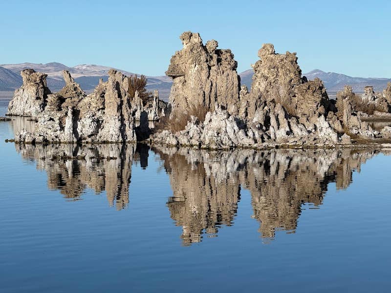 Mono Lake Navy Beach Viewpoint - Image 1