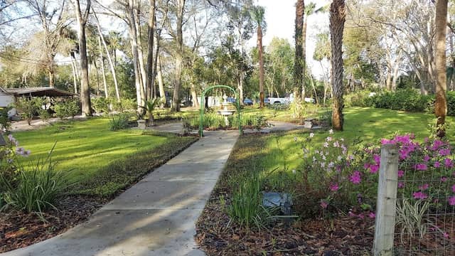 Oak avenue Park - Image 1