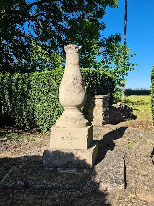 FT Bidlake Memorial Garden - Image 1