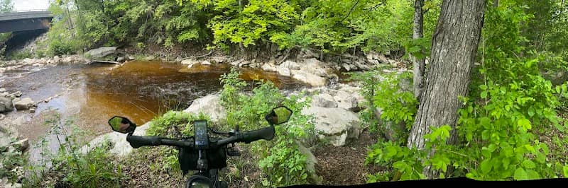 Swimming hole - Image 1