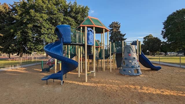 Memorial Park - Image 1