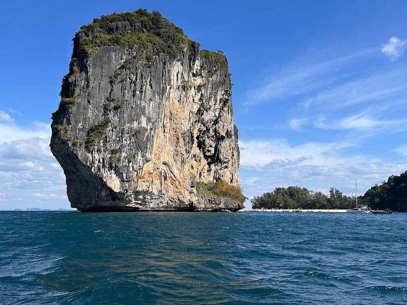 Ko Poda - Image 1