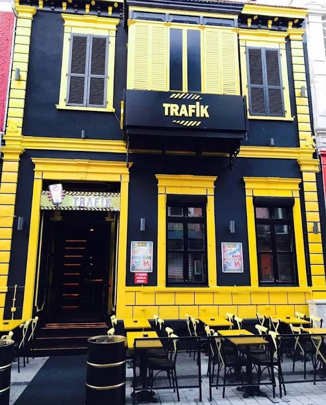 Gazi Kadınlar Sokağı - Image 3