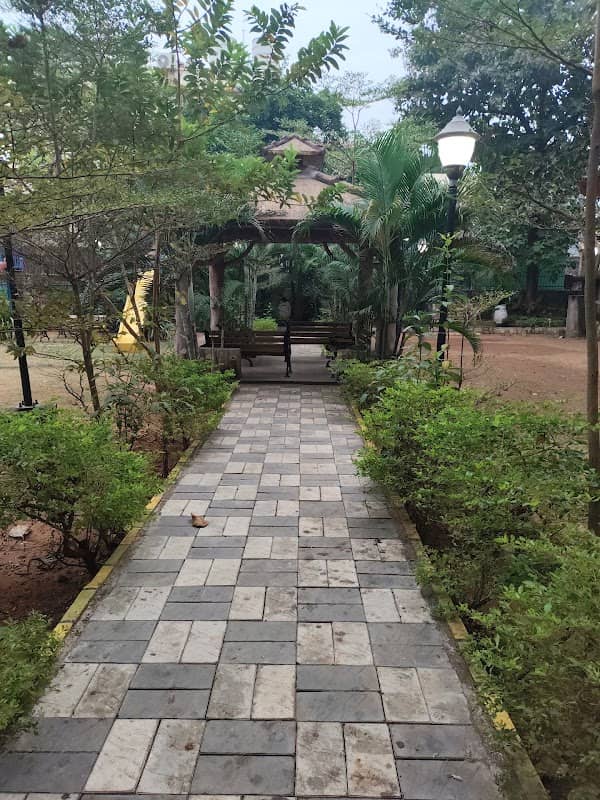Shanti park - Image 2