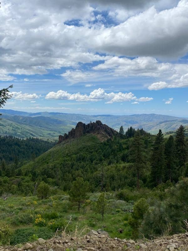 Jerusalem valley trail heads - Image 1