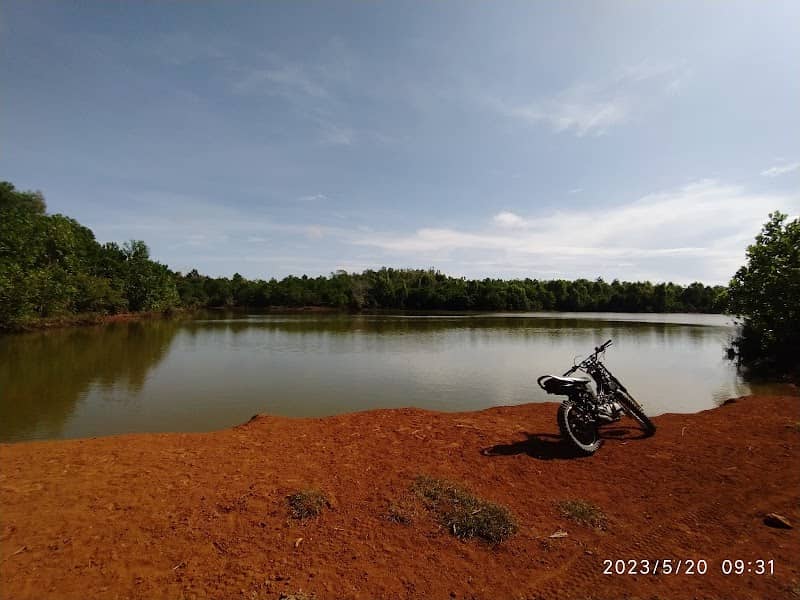 Danau Agam Escape - Image 1