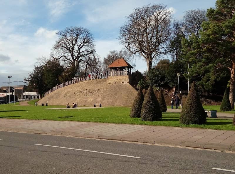 Bedford Castle Mound - Image 1