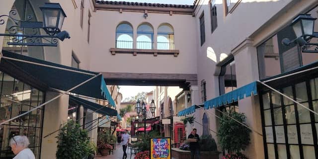 Scavenger Hunt Walking Tours - Santa Barbara - Image 2