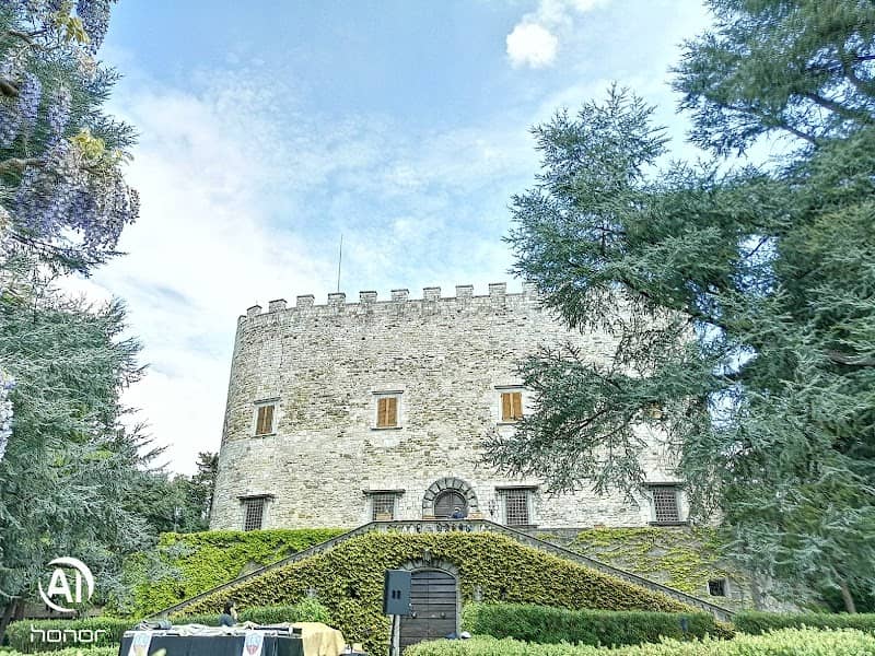 Castello di Montemurlo - Image 1