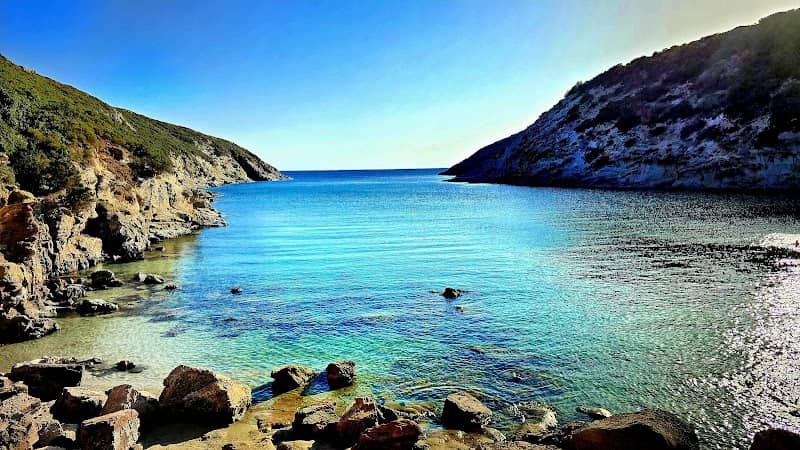Spiaggia di Cala Lunga - Image 1