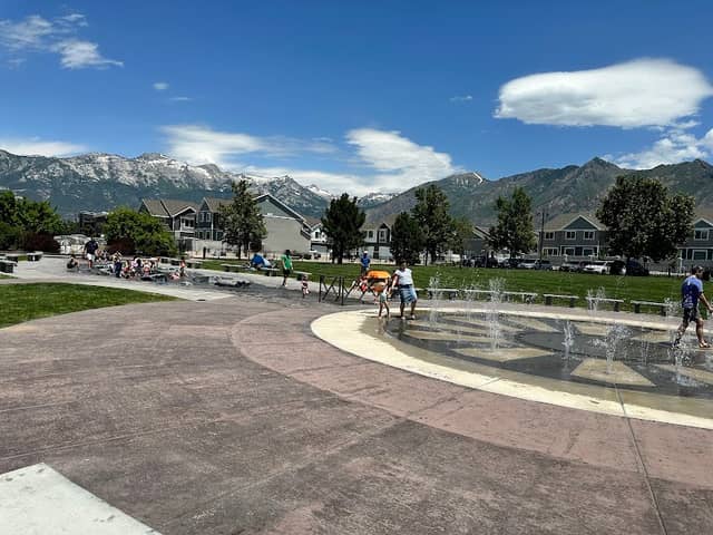 Town Center Splash Pad - Image 1