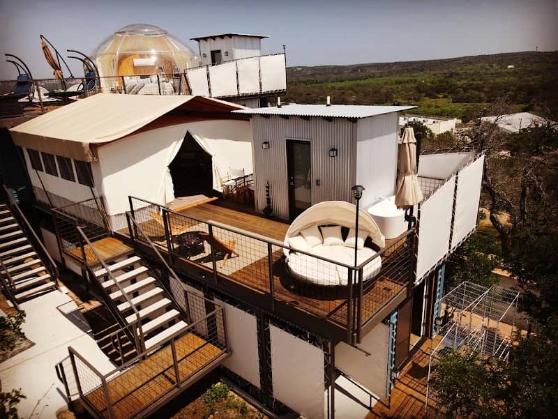 The Retreat on the Hill - Image 1