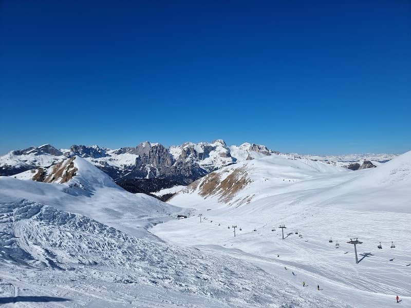 Ski Area Buffaure Centro Escursioni - Image 2