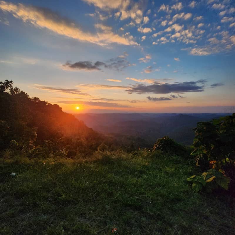 Hogg Overlook - Image 2