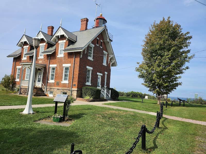 Dunkirk Lighthouse - Image 2
