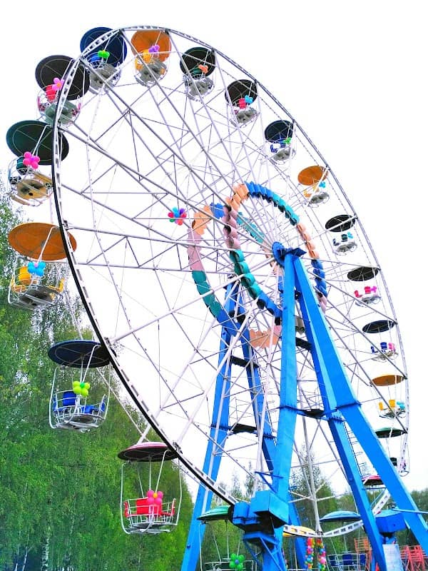 "Retropark" Attraktsiony - Image 1