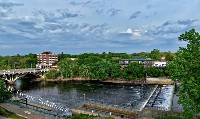 Riverfront Memorial Park - Image 2