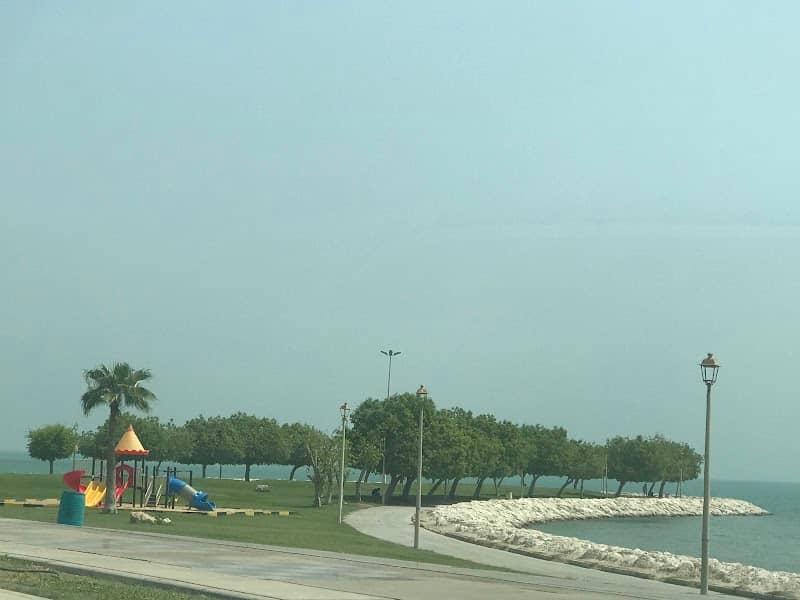 Khobar Corniche Artificial Lake - Image 3