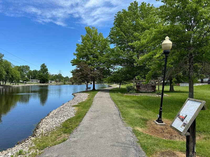 Lake Iola - Image 2
