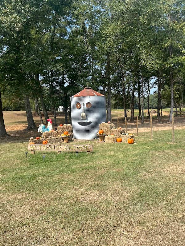 West Blount Corn Maze - Image 1