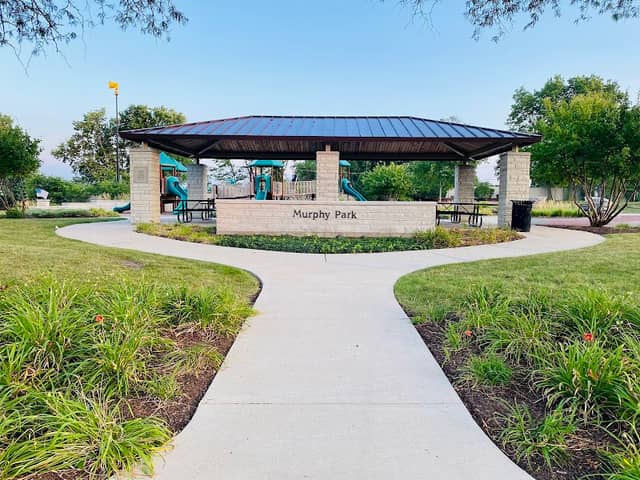 Murphy Park Montrose Drive - Image 2
