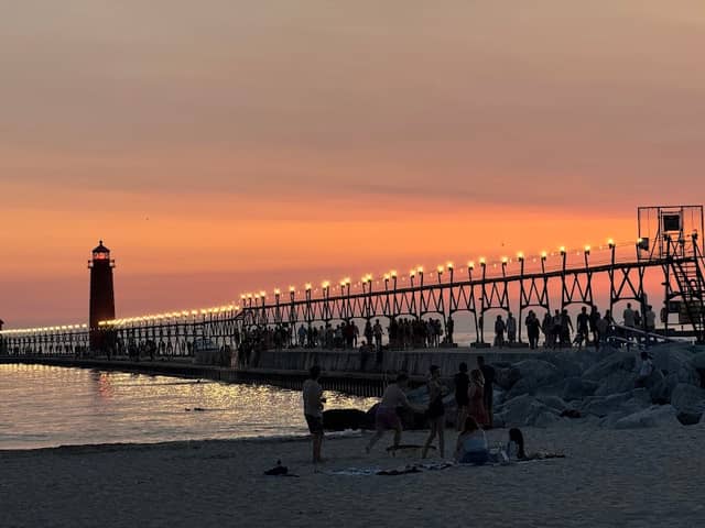 Grand Haven South Pierhead Inner Light Beacon Stations - Image 2