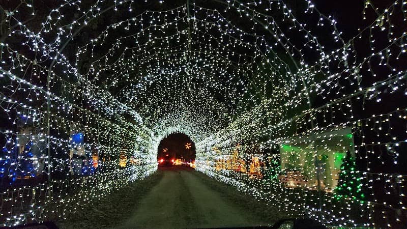 Land of Lights Christmas Park - Image 1