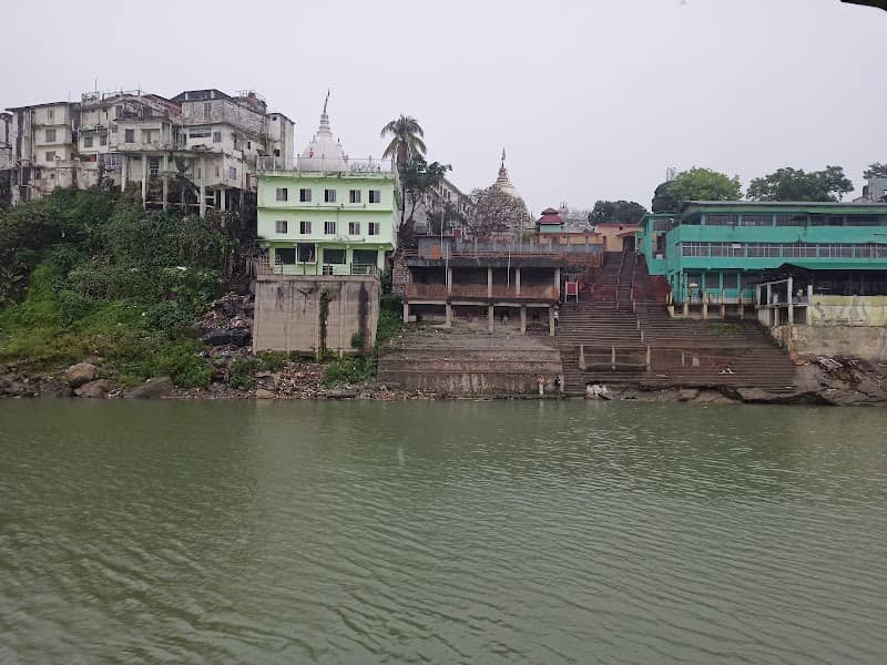 Shukreshwar Ghat/Park - Image 1