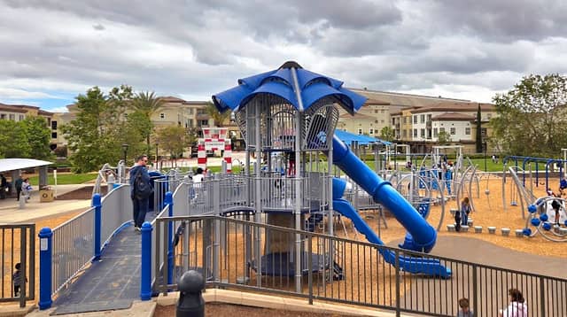 Victory Park - Image 1