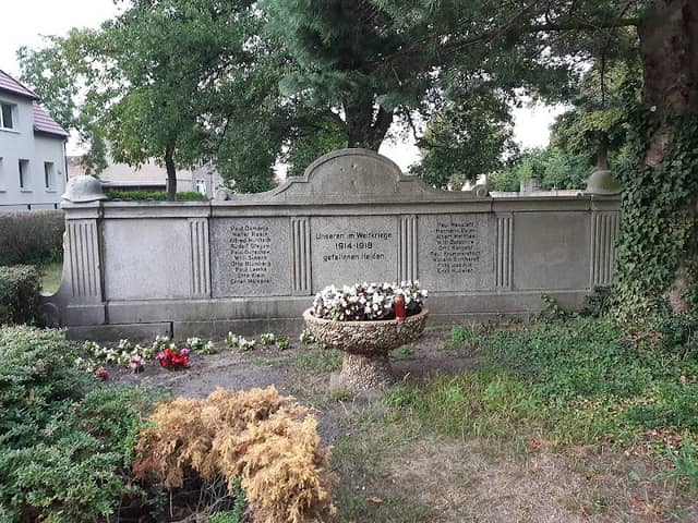 Gefallenendenkmal Stolpe - Image 1