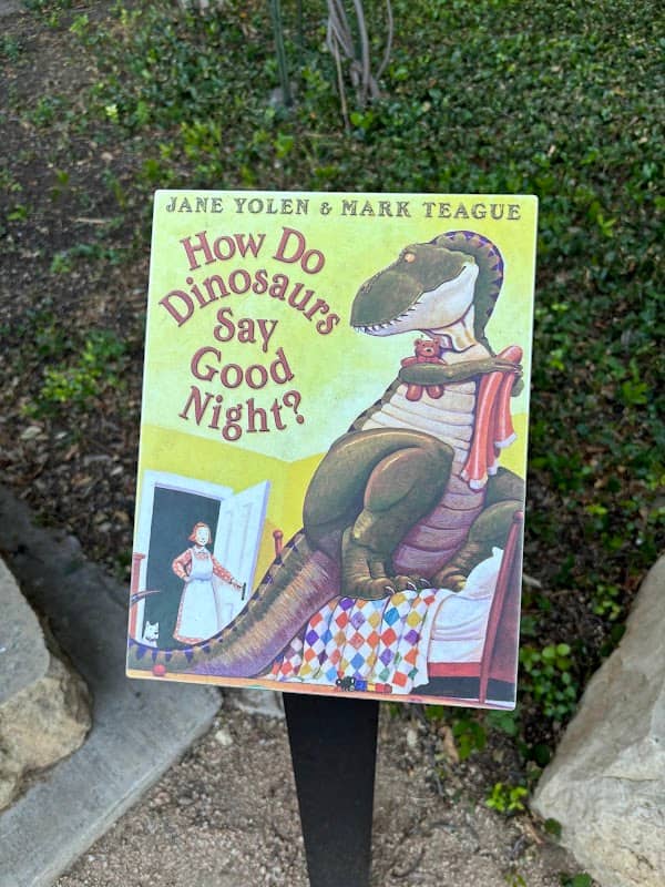 'Good Night Dinosaur' Statue - Image 2