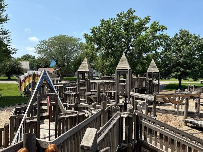 Auld Park - Image 1