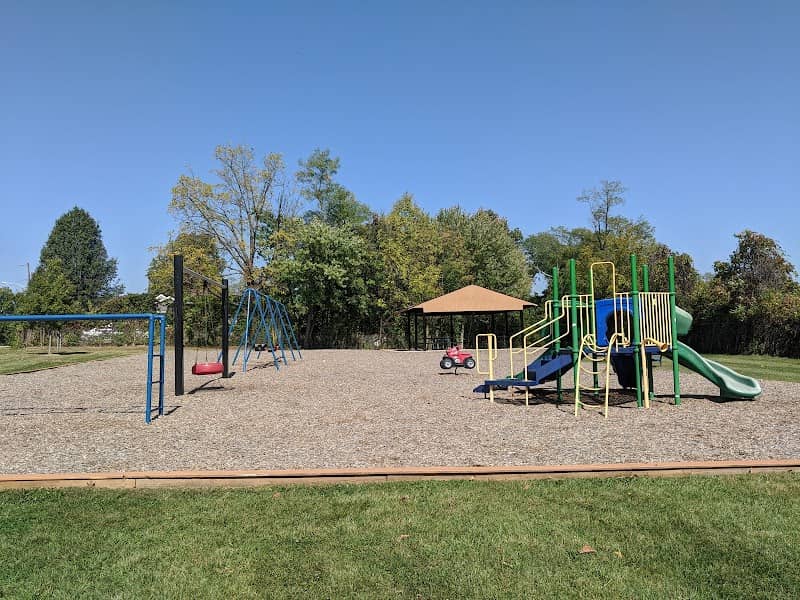 Terril Park - Image 1