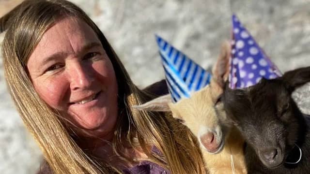 Two By Two Ranch & Petting Zoo - Image 1