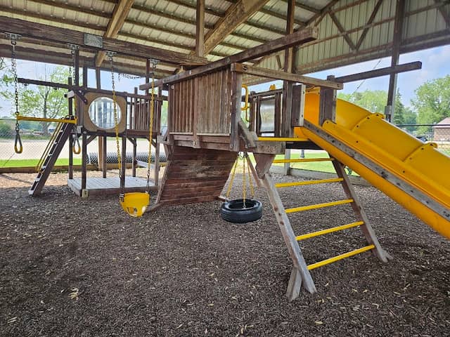 VFW Memorial Park - Image 2