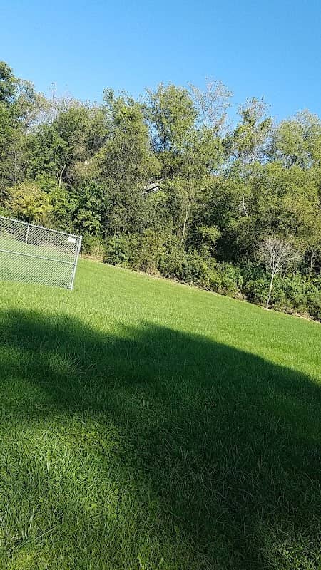 Maple Hills Park - Image 1