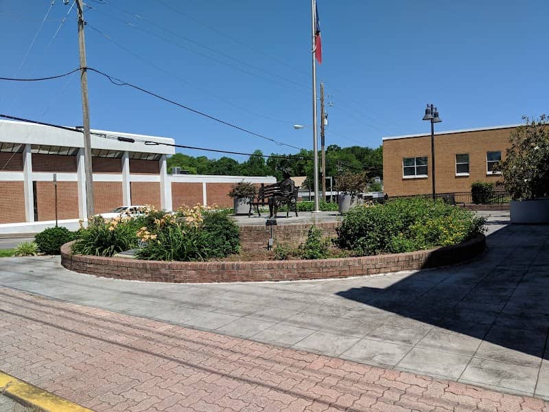 Senator Margie Neal Park - Image 2