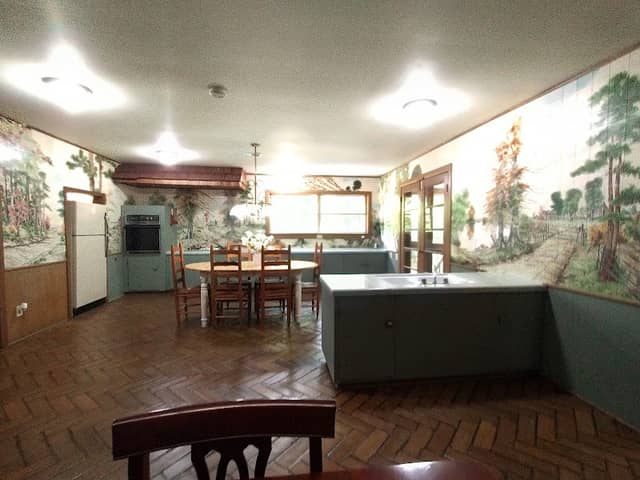 Clyde Gray/ Heritage Village Museum - Image 2