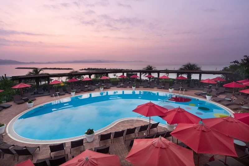 AoAwo Beach Land - Image 3