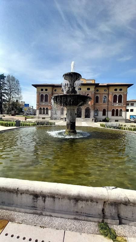 Fontana - Image 1