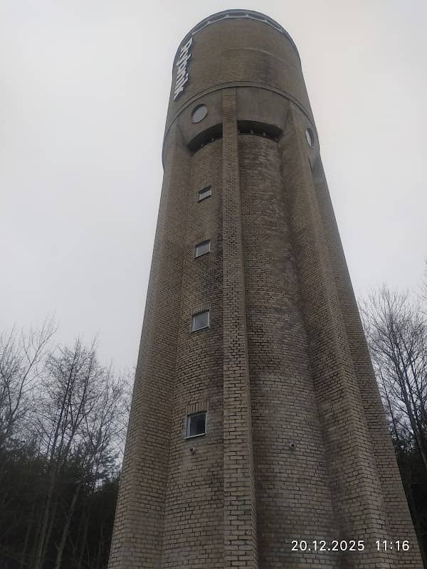 Zabytkowa wieża ciśnień z Neonem "Rybnik" - Image 2